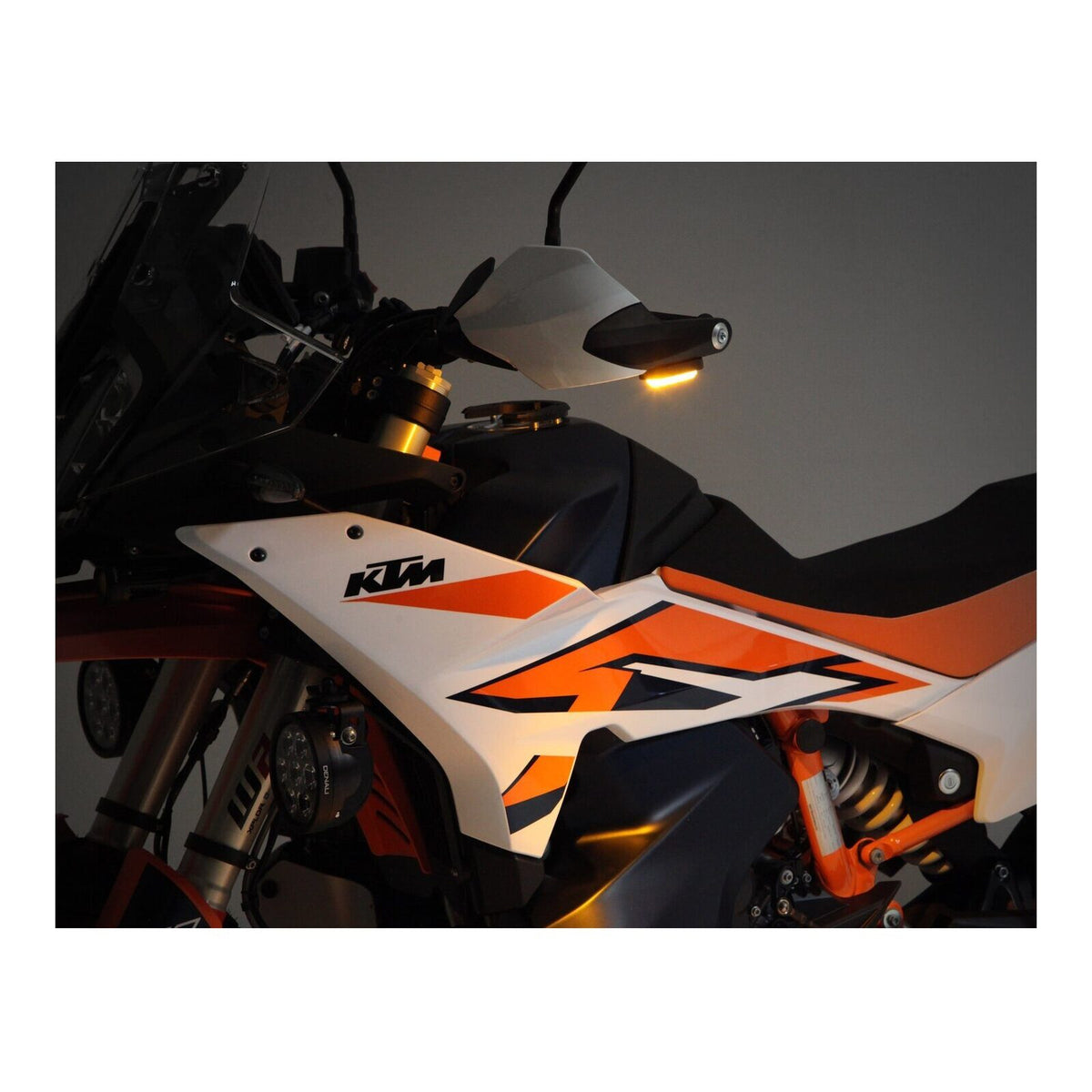 Denali T3 Ultra-viz Light and Mount Kit (Pair)