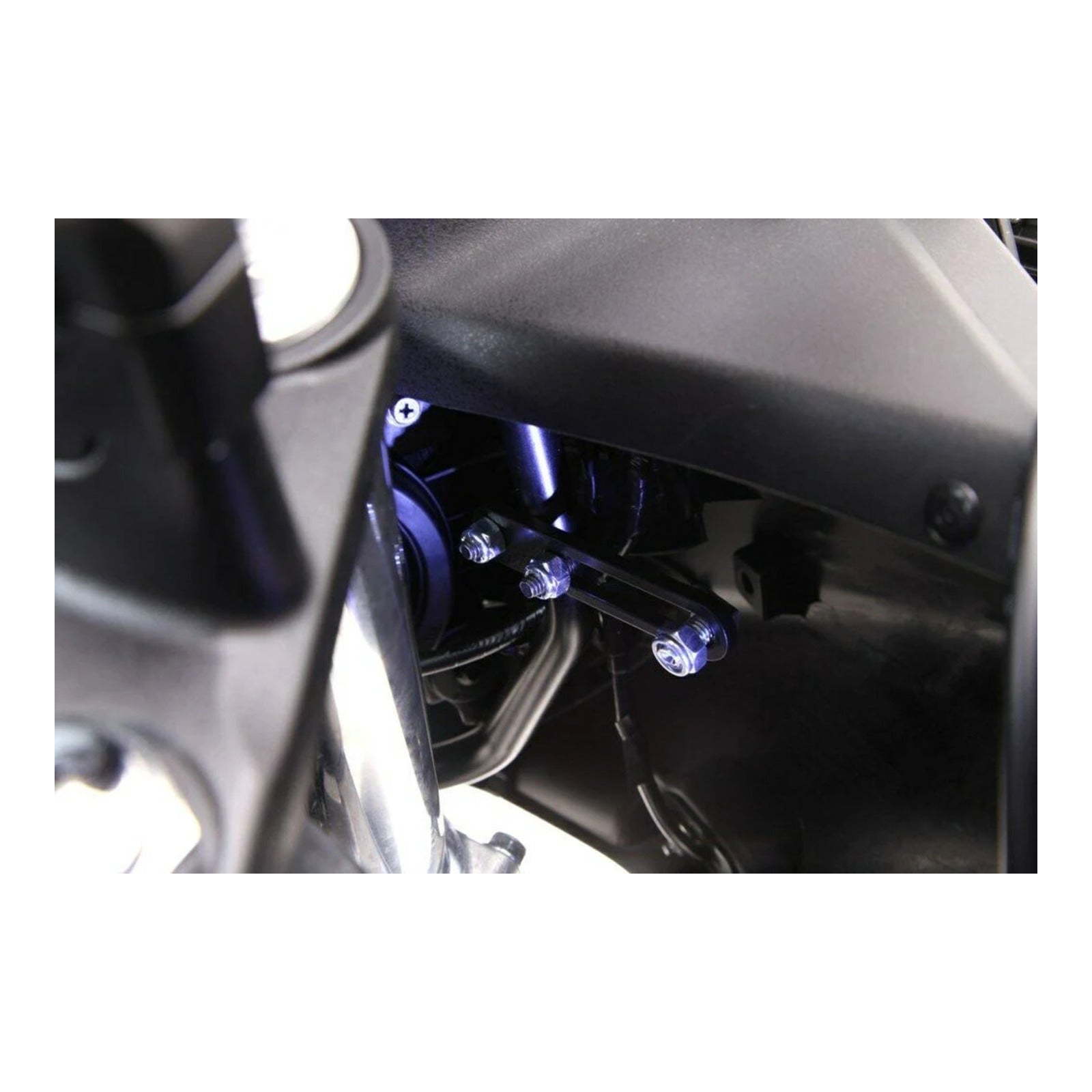 Denali Soundbomb Compact Horn Mount Bracket - Suzuki DL650 V-Strom '04>